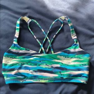 Lululemon sports bra